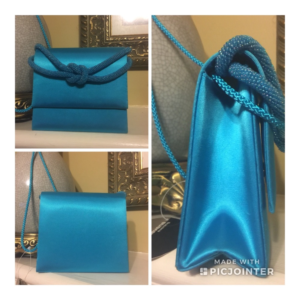 Valeria Stevens Evening Bag with Mirror attachment